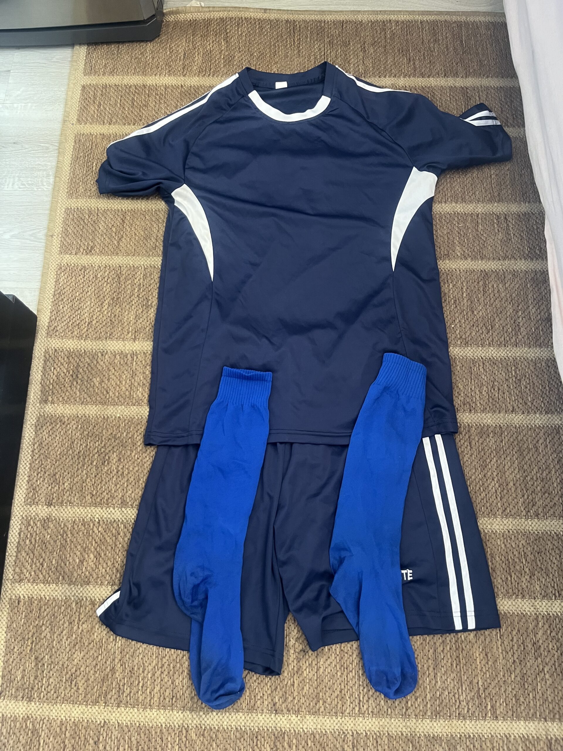 club kit photo